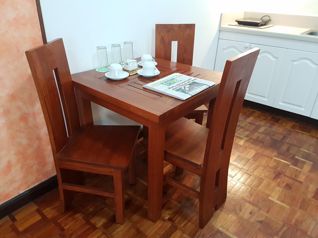 Bsa Tower Serviced Residences San Pedro Makati Eksteriør billede