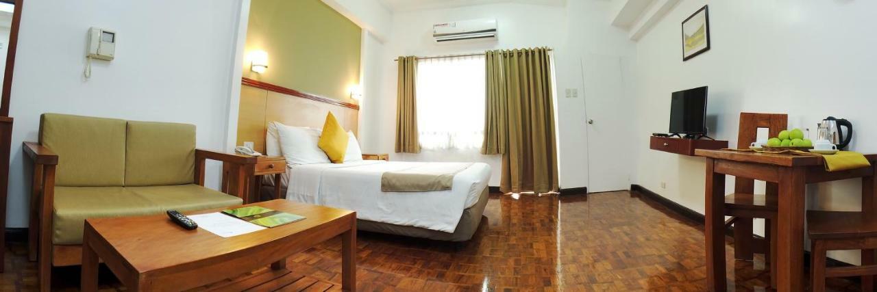 Bsa Tower Serviced Residences San Pedro Makati Eksteriør billede